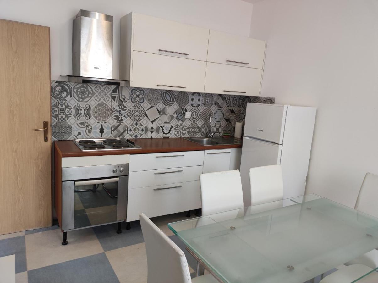Stribor Apartments Dugobabe Экстерьер фото